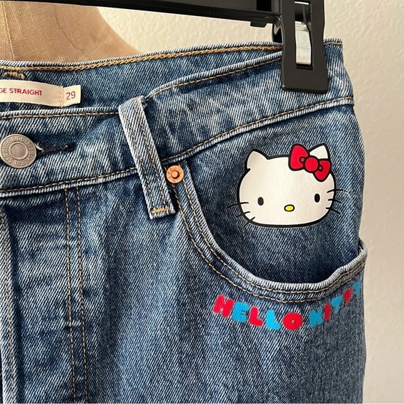LEVIS x HELLO KITTY sz 29 Ribcage Straight Denim Blue Jeans High Rise - Picture 4 of 13